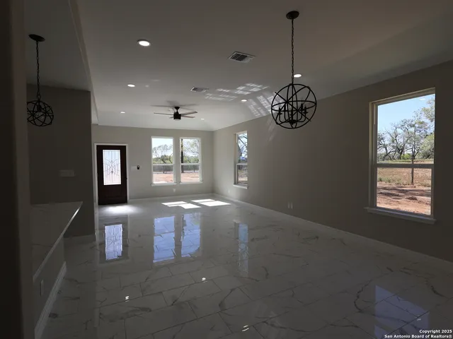 $345,000 | 8803 Rockport, Von Ormy, TX 78073