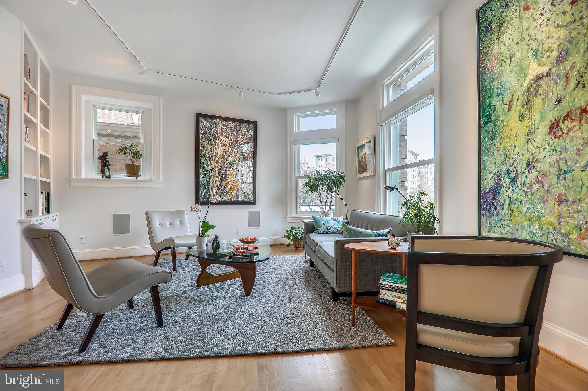 2022 Columbia Road Northwest, Unit 112 Washington, DC 20009 - Photo 12 of 41 Ample room for relaxing and entertaining