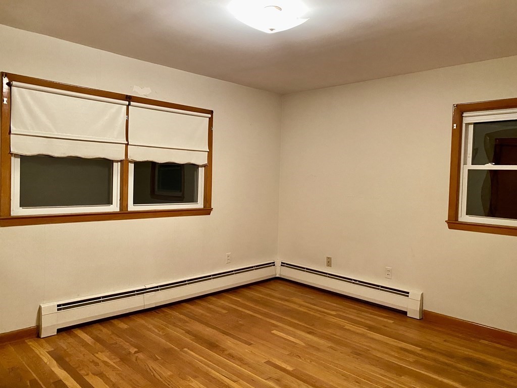 45 Crosby Road Dracut, MA 01826 - Photo 14 of 28 Gallery Image 14