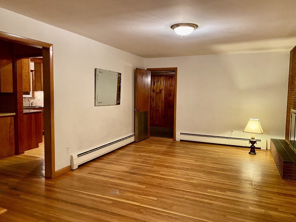 45 Crosby Road Dracut, MA 01826 - Photo 2 of 28 Gallery Image 2