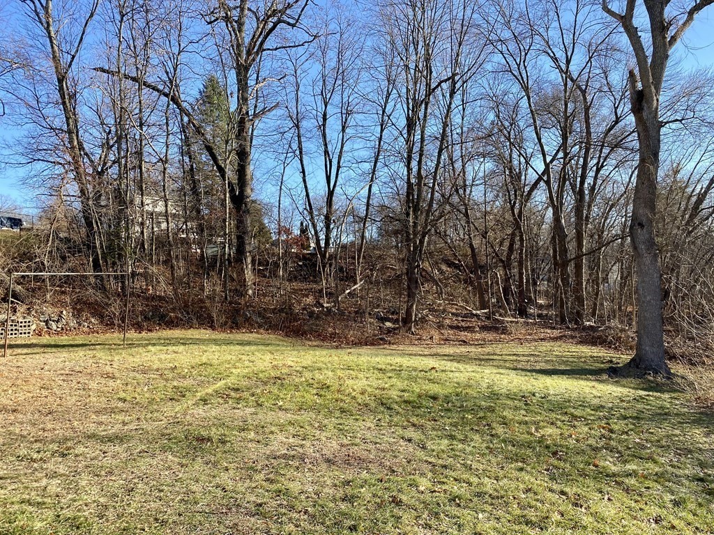 45 Crosby Road Dracut, MA 01826 - Photo 28 of 28 Gallery Image 28