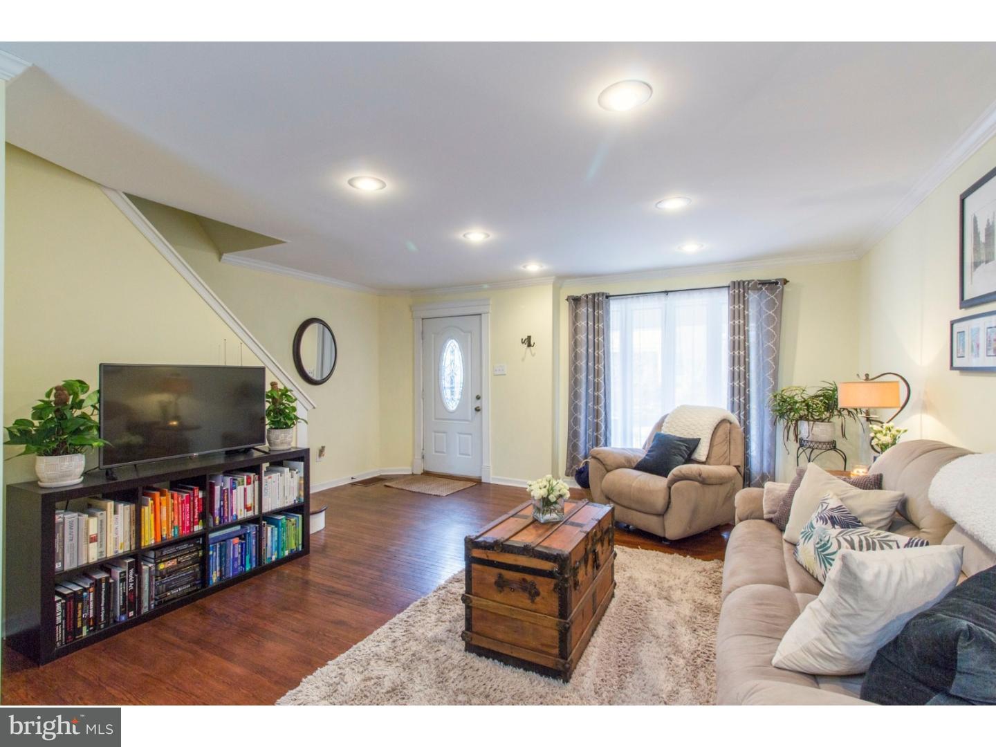 6608 Lotus Road Philadelphia, PA 19151 - Photo 2 of 24