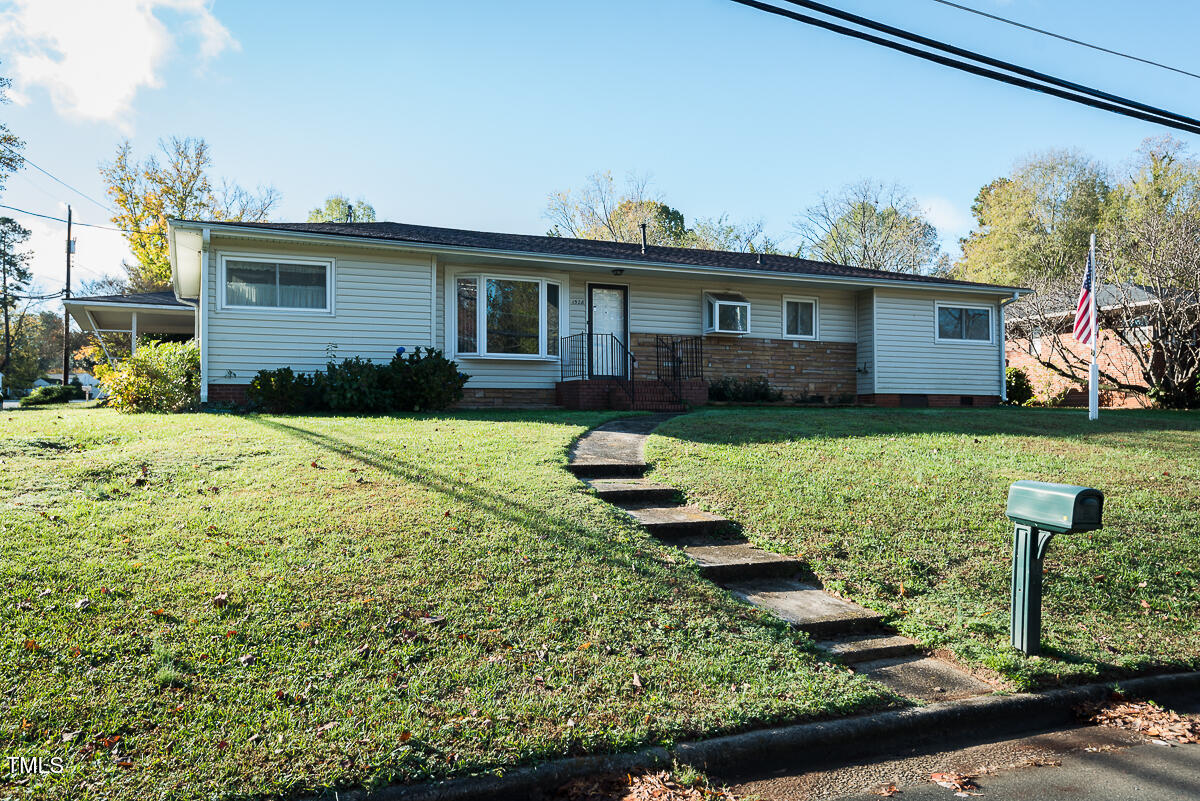 1528 Overbrook Road Burlington, NC 27215 - Photo 1 of 22 1528 Overbrook