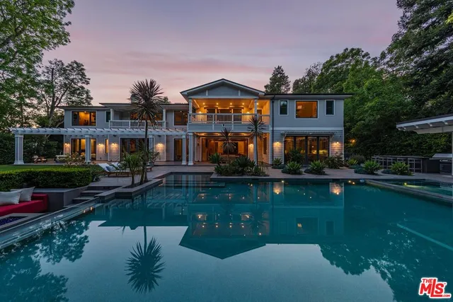 $20,900,000 | 1000 North Norman Place, Los Angeles, CA 90049