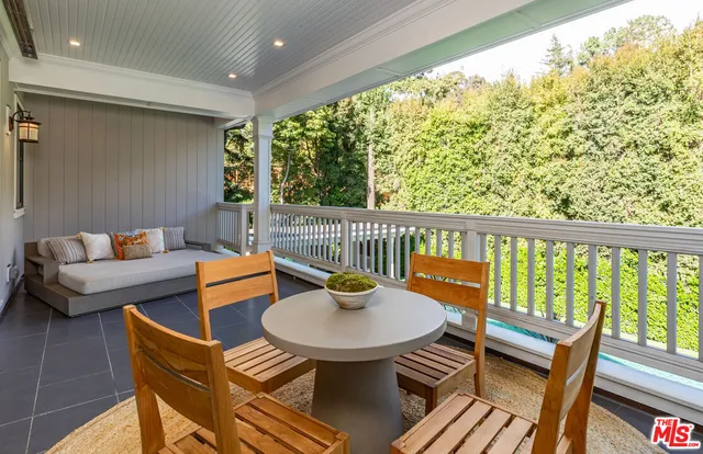 $20,900,000 | 1000 North Norman Place, Los Angeles, CA 90049