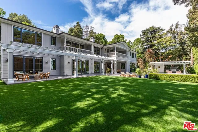 $20,900,000 | 1000 North Norman Place, Los Angeles, CA 90049
