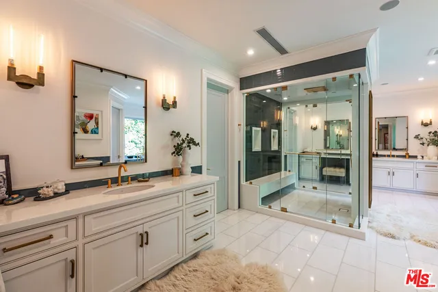 $20,900,000 | 1000 North Norman Place, Los Angeles, CA 90049