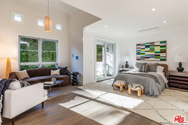 $20,900,000 | 1000 North Norman Place, Los Angeles, CA 90049