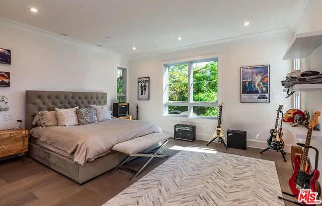 $20,900,000 | 1000 North Norman Place, Los Angeles, CA 90049