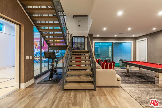 $20,900,000 | 1000 North Norman Place, Los Angeles, CA 90049