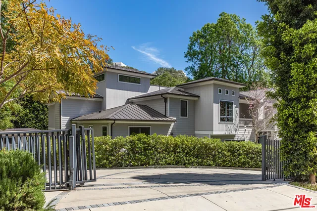 $20,900,000 | 1000 North Norman Place, Los Angeles, CA 90049