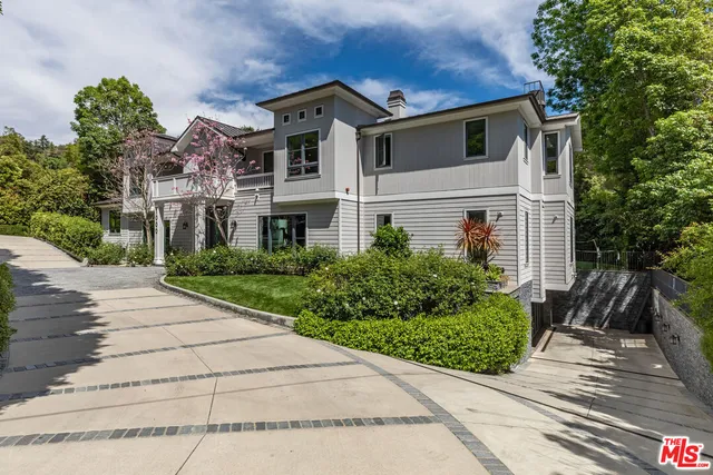 $20,900,000 | 1000 North Norman Place, Los Angeles, CA 90049