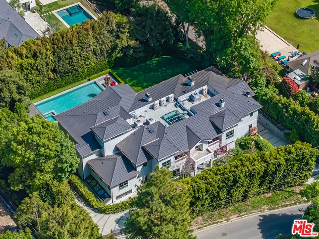 $20,900,000 | 1000 North Norman Place, Los Angeles, CA 90049