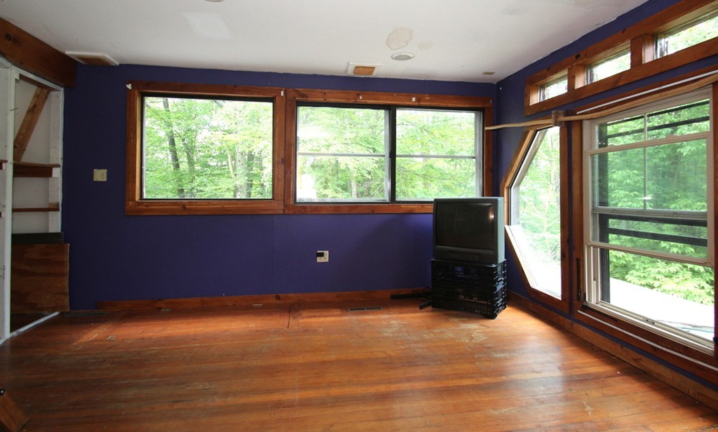 84 Lockes Village Road Wendell, MA 01379 - Photo 14 of 18 Gallery Image 14