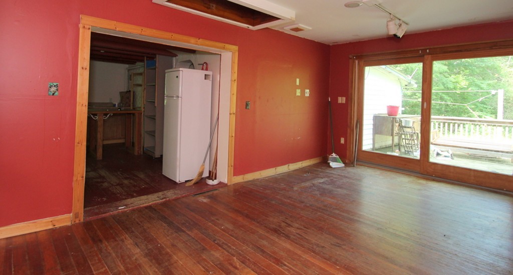 84 Lockes Village Road Wendell, MA 01379 - Photo 4 of 18 Gallery Image 4