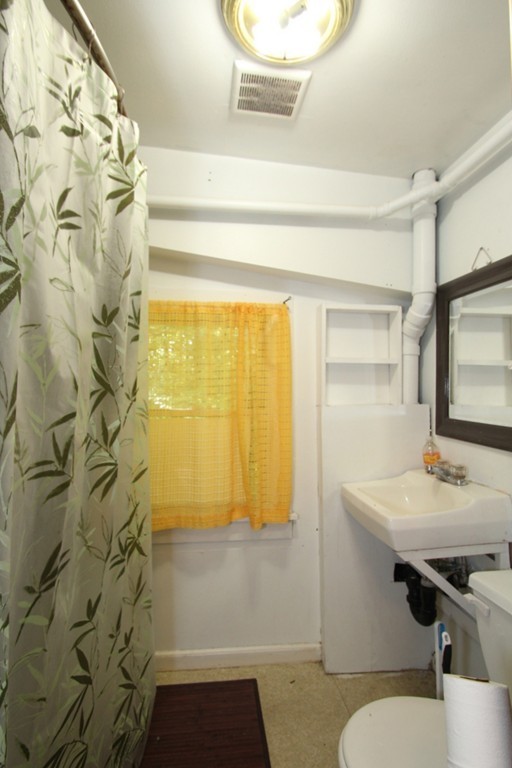 84 Lockes Village Road Wendell, MA 01379 - Photo 9 of 18 Gallery Image 9
