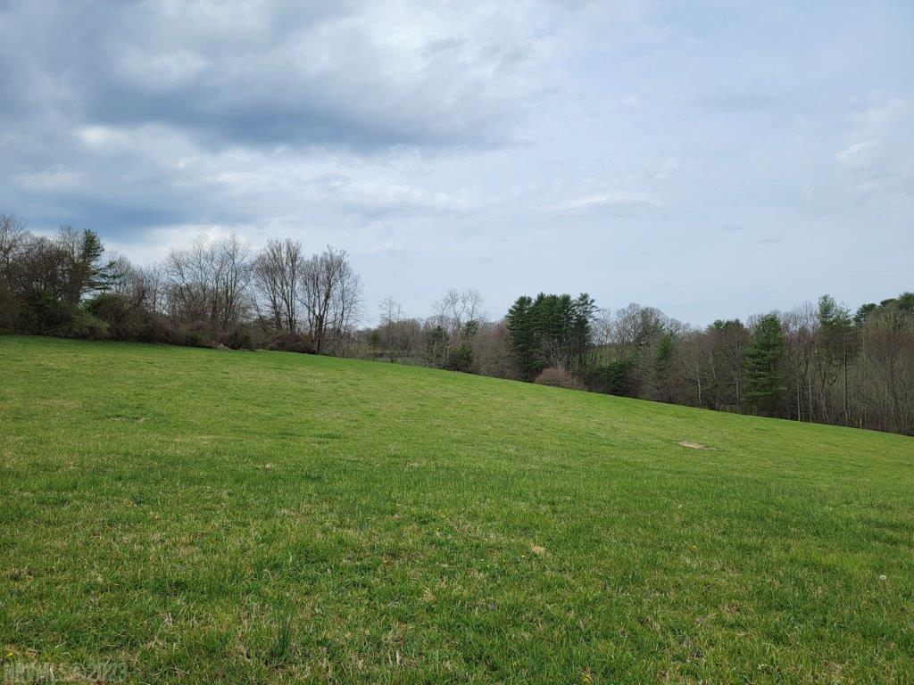 Tbd Hunters Ridge Road Dugspur, VA 24325 - Photo 5 of 65 Gallery Image 5
