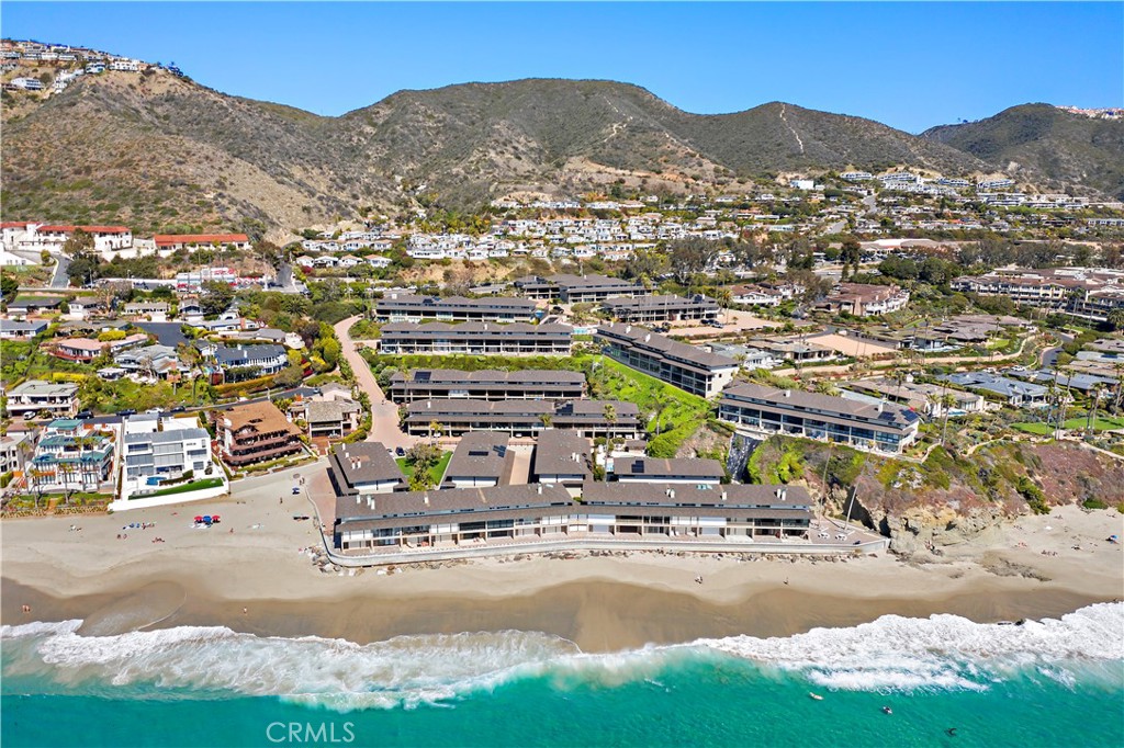 25 Blue Lagoon Laguna Beach, CA 92651 - Photo 3 of 53 a view of city