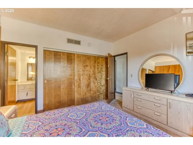 $375,000 | 475 South Promenade, Unit 114, Seaside, OR 97138