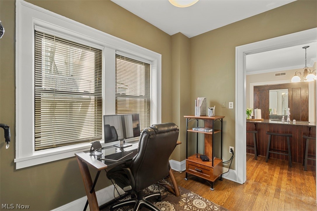 2469 Overlook Road, Unit 7 Cleveland, OH 44106 - Photo 23 of 30