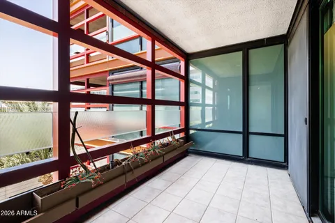 $945,000 | 4808 North 24th Street, Unit 627, Phoenix, AZ 85016
