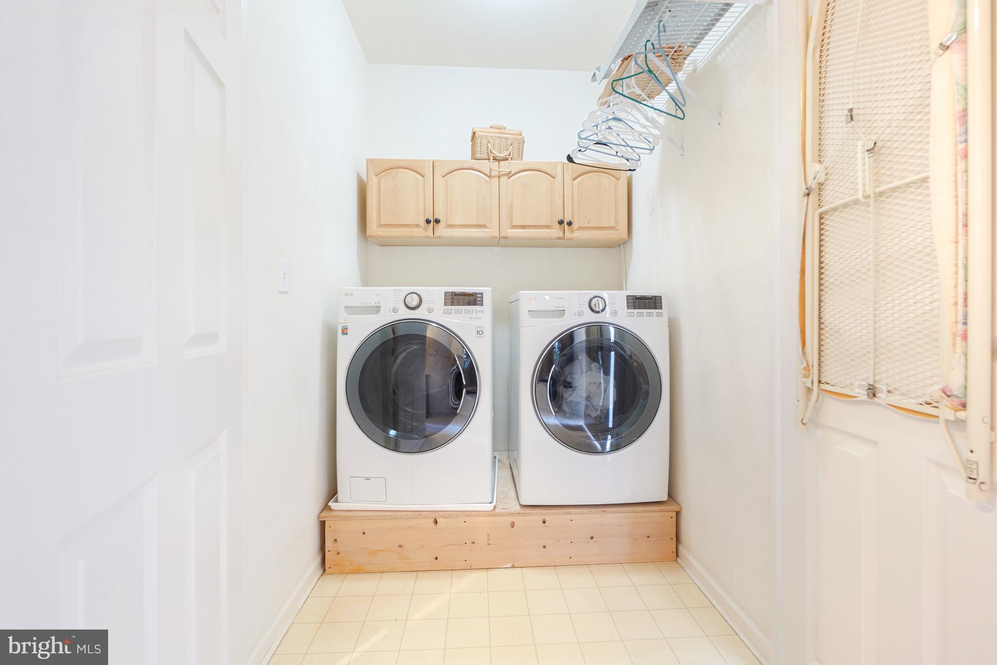 305 Hart Road Gaithersburg, MD 20878 - Photo 32 of 49 Laundry Room