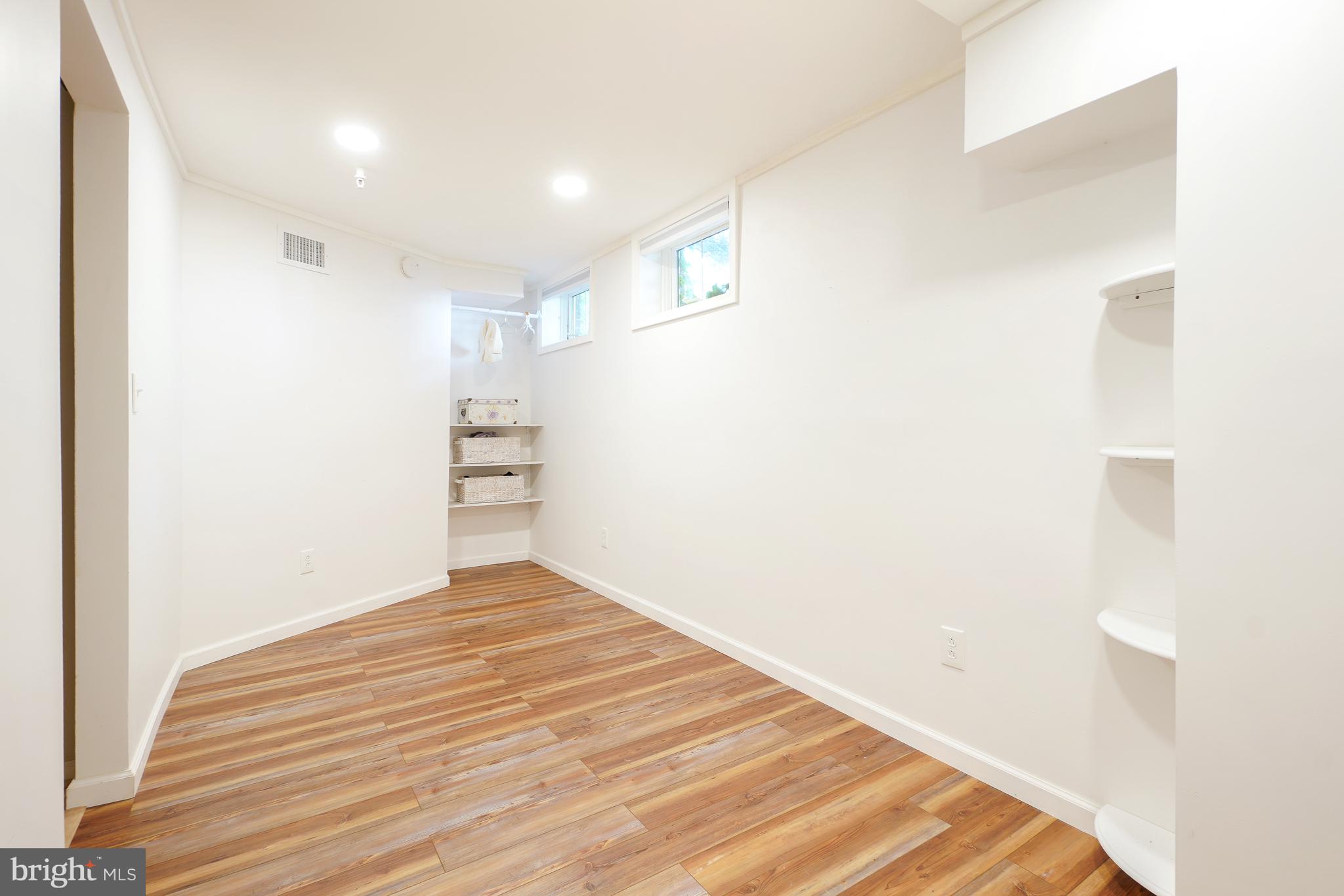 305 Hart Road Gaithersburg, MD 20878 - Photo 41 of 49 Lower Level Bonus Room