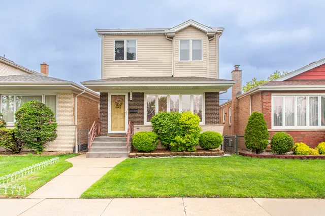 $495,000 | 5148 South Newland Avenue, Chicago, IL 60638