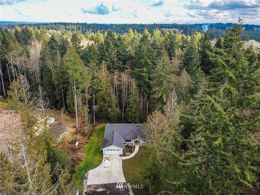 5708 Puget Road Northeast Olympia, WA 98516 - Photo 3 of 31 Gallery Image 3