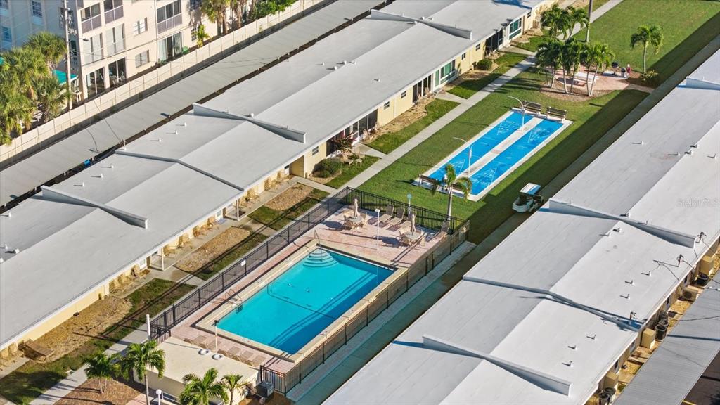 6006 Midnight Pass Road, Unit 11 Sarasota, FL 34242 - Photo 25 of 45 a view of a building