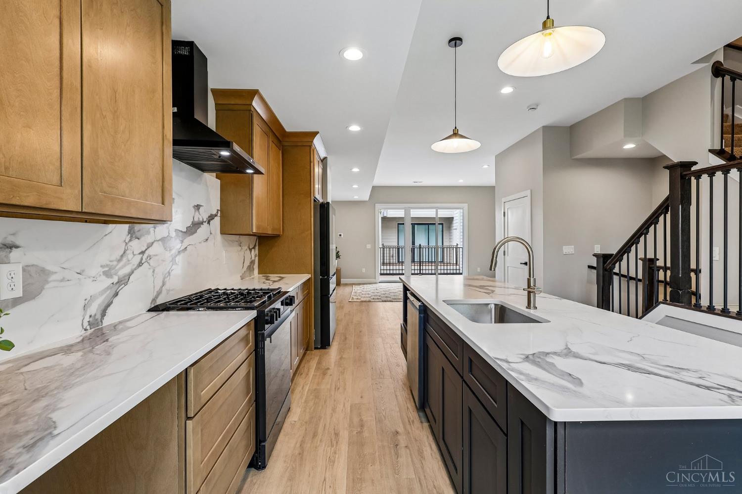 3906 Edwards Road, Unit C Cincinnati, OH 45209 - Photo 16 of 44 Gallery Image 16