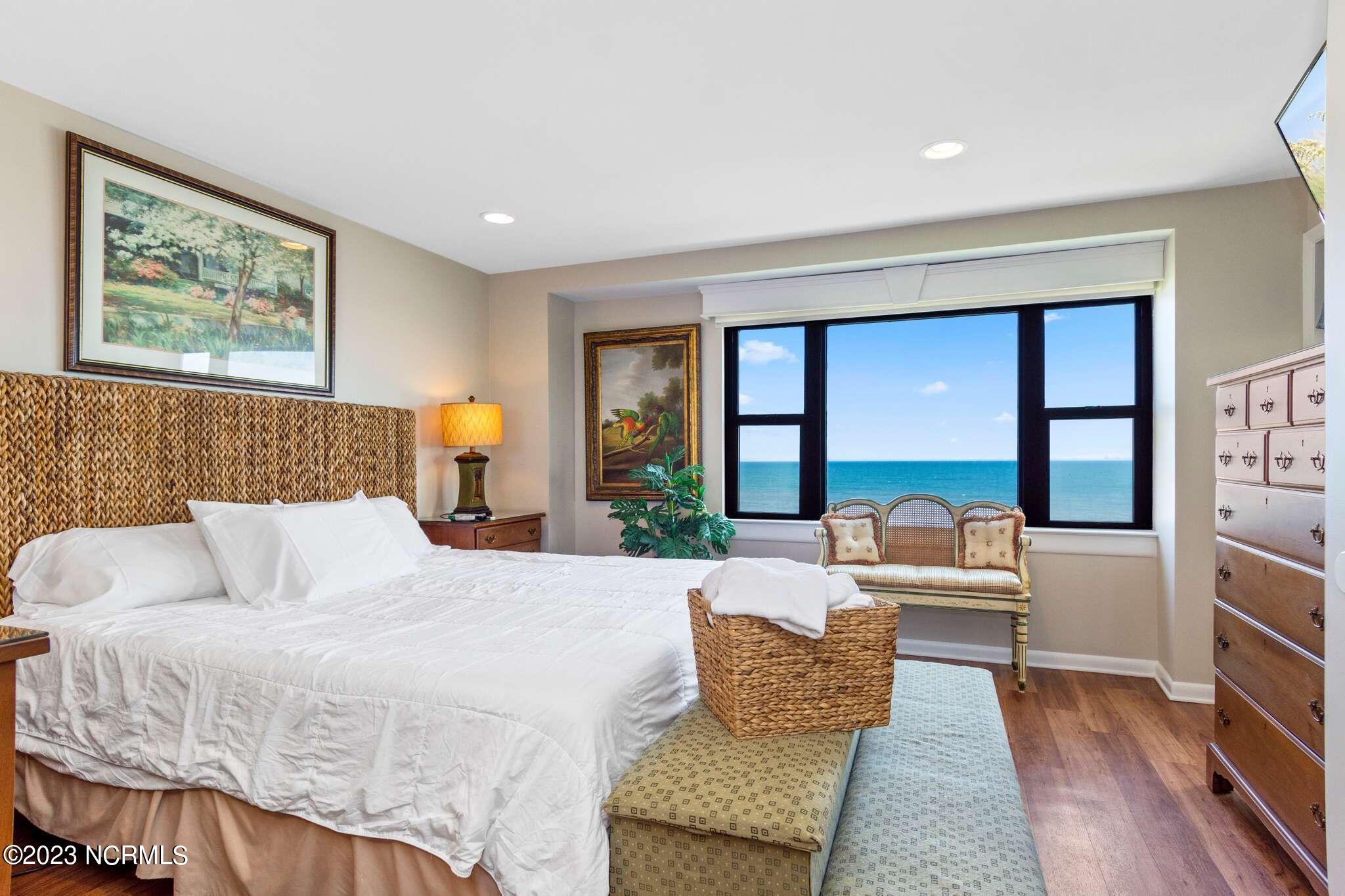 1505 Salter Path Road, Unit 330 Indian Beach, NC 28512 - Photo 18 of 60 Summer Winds 330
