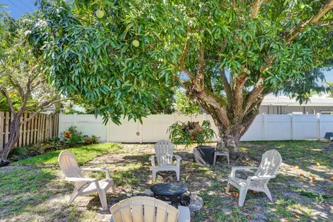 $1,125,000 | 3930 Northeast 21st Avenue, Fort Lauderdale, FL 33308