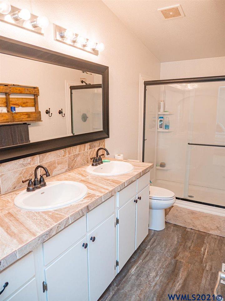 27844 Fern Ridge Road Sweet Home, OR 97386 - Photo 11 of 35 Gallery Image 11