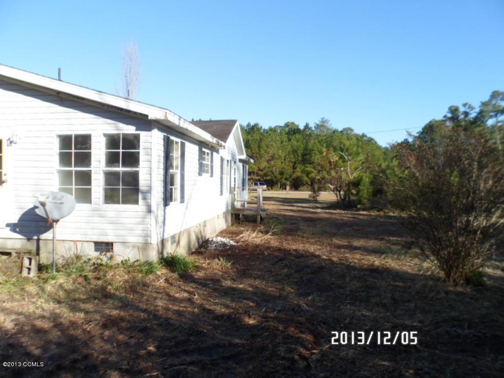 483 Firetower Road Beaufort, NC 28516 - Photo 4 of 14 SAM_5153