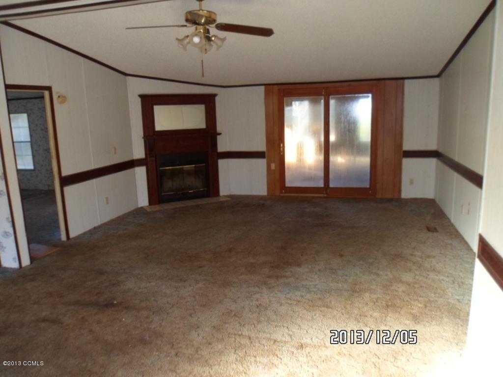 483 Firetower Road Beaufort, NC 28516 - Photo 6 of 14 SAM_5156