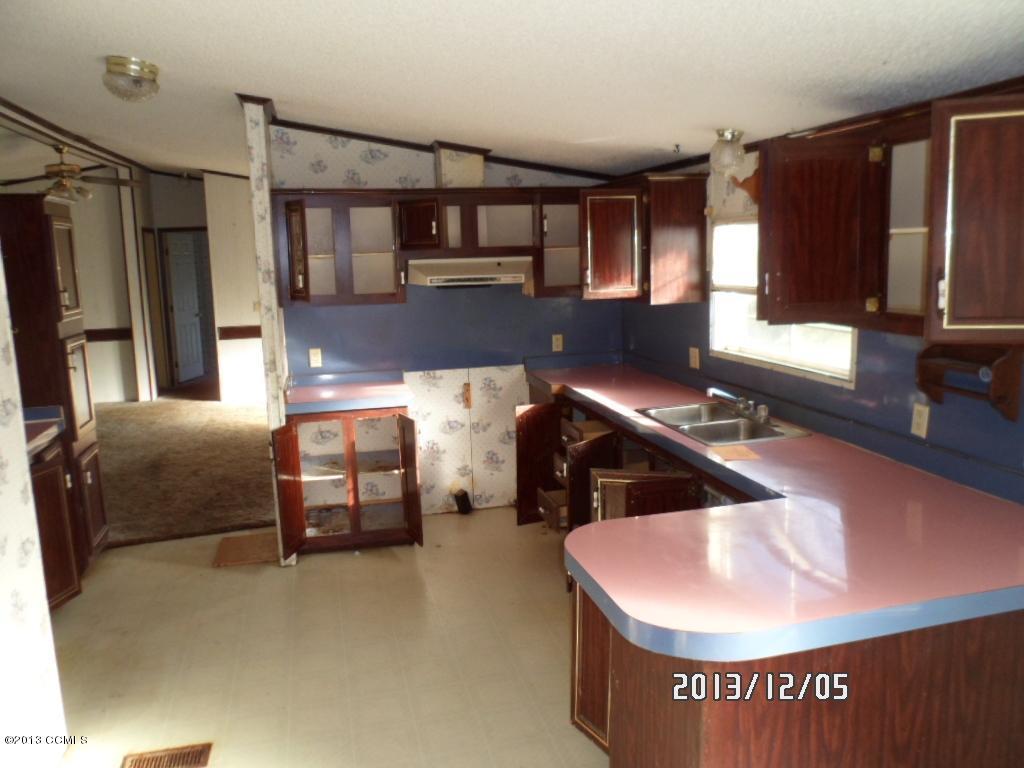 483 Firetower Road Beaufort, NC 28516 - Photo 7 of 14 SAM_5160