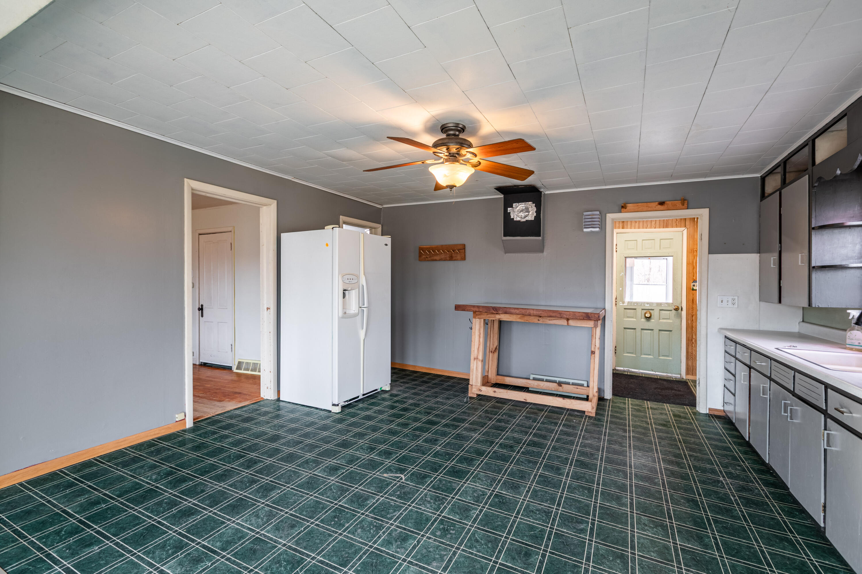 N9003 County Road VV Farmington, WI 54644 - Photo 4 of 26 C24I1393-HDR