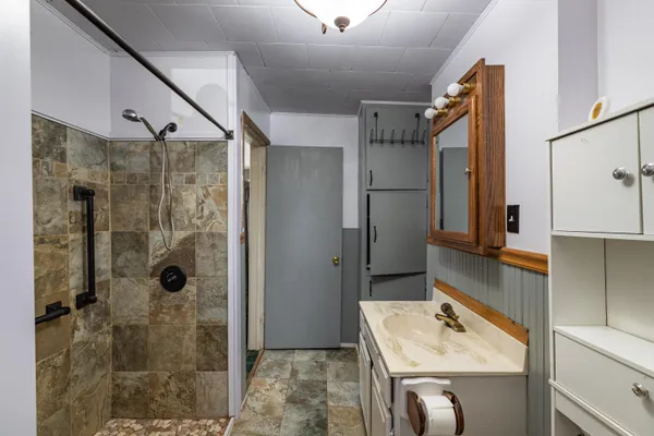 $219,900 | N9003 County Road VV, Farmington, WI 54644