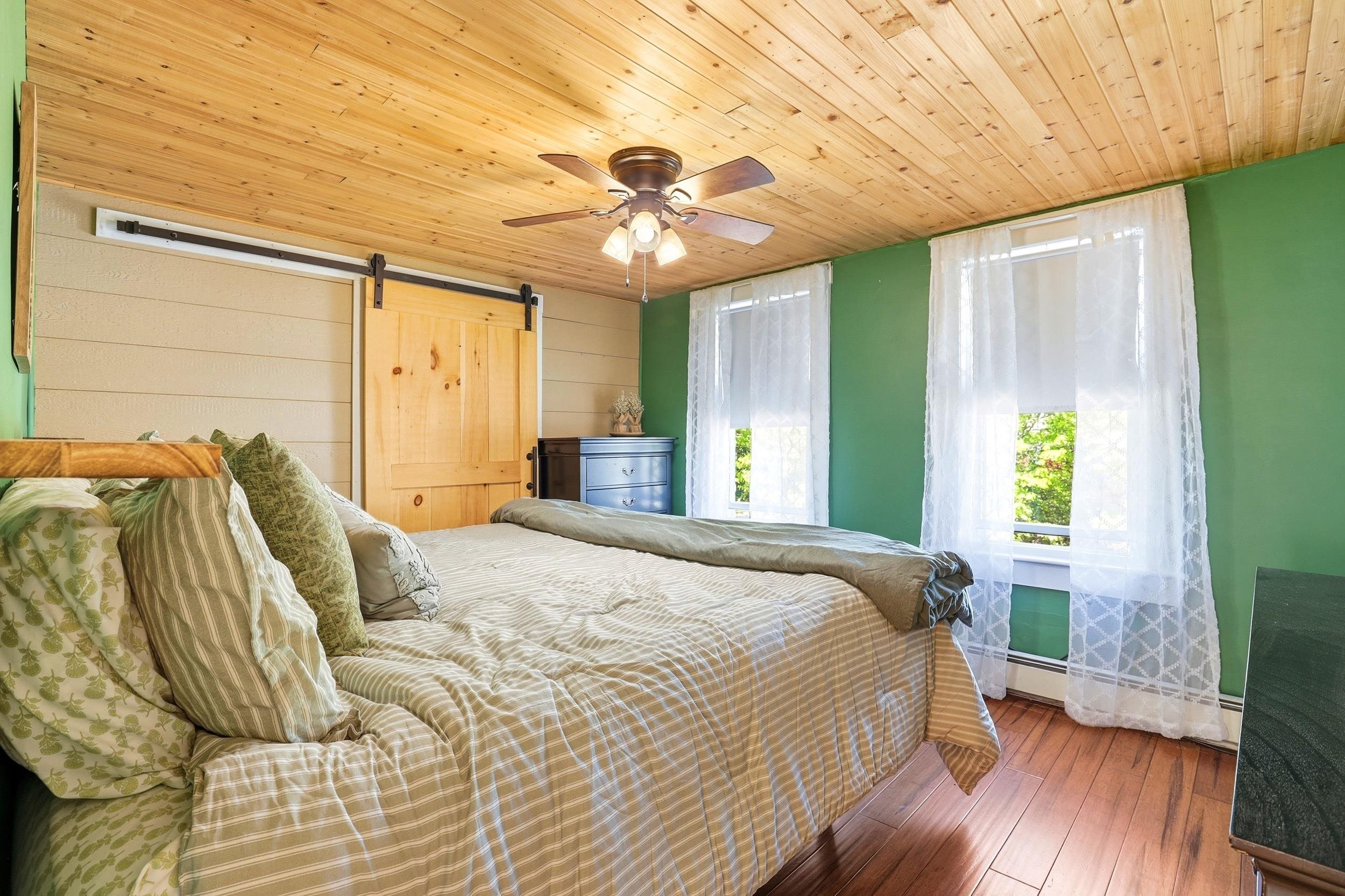 53 Sandown Road Fremont, NH 03044 - Photo 28 of 51