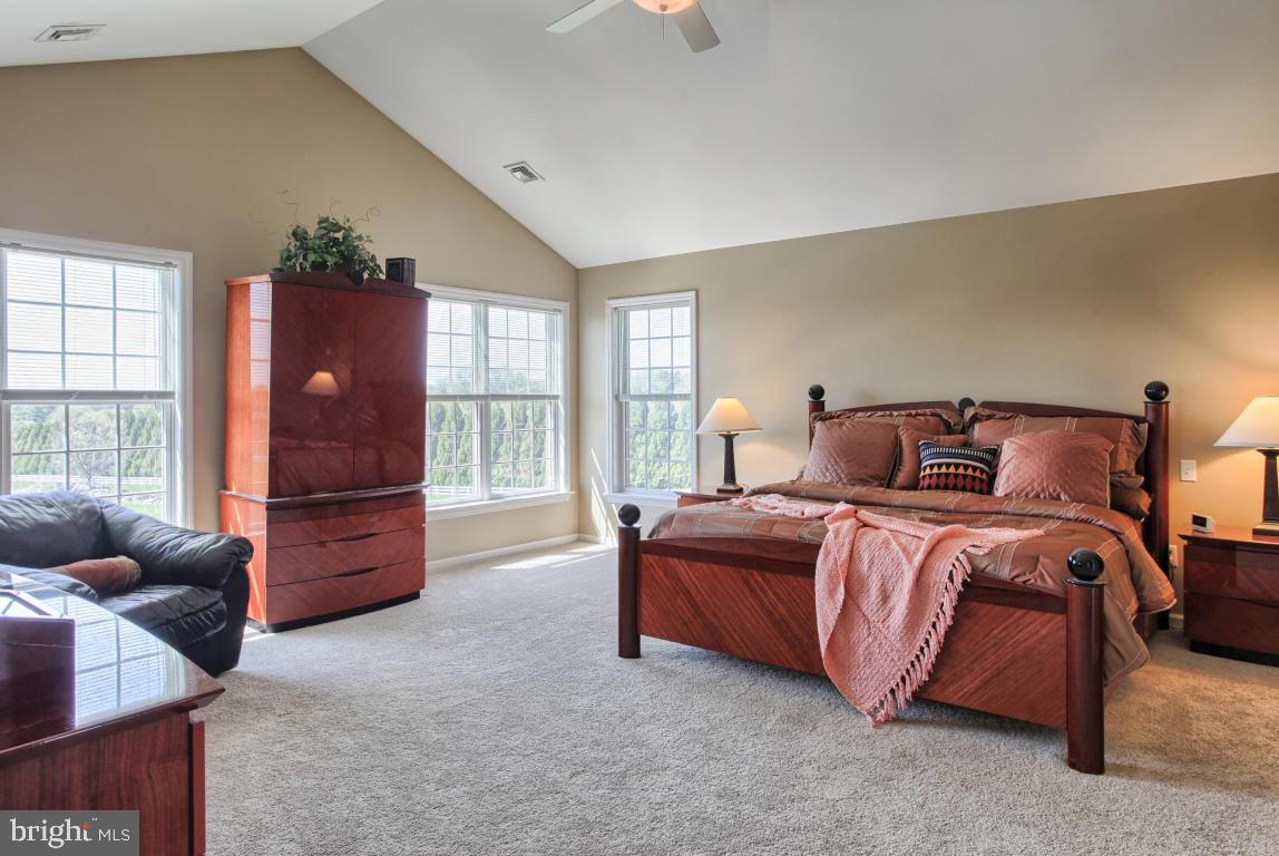 2133 Colleens Way Lancaster, PA 17601 - Photo 23 of 49 Gallery Image 23