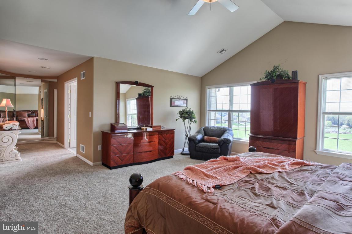 2133 Colleens Way Lancaster, PA 17601 - Photo 24 of 49 Gallery Image 24