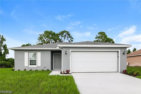 $1,975 | 3022 36th Street Southwest, Lehigh Acres, FL 33976