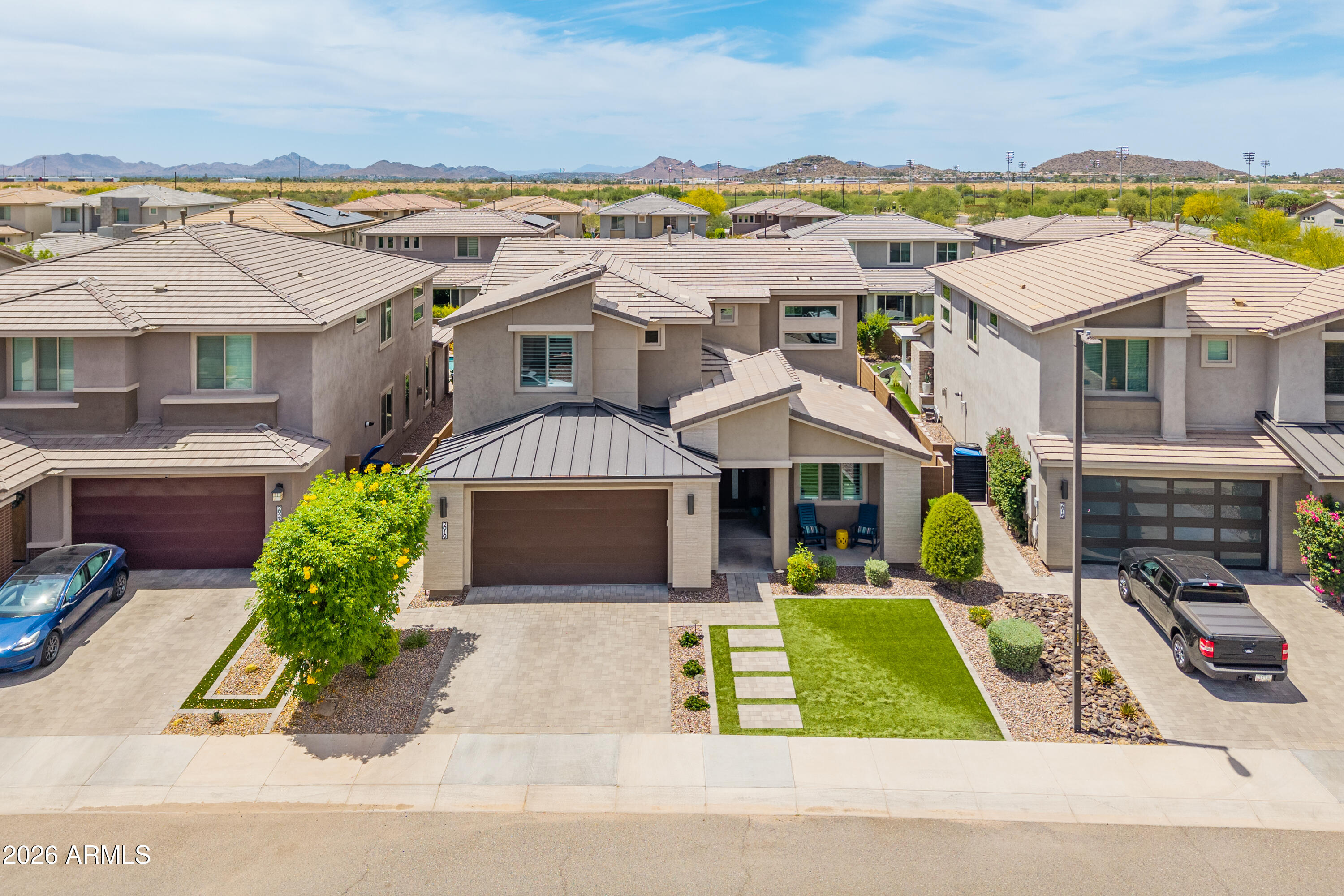 2919 East Riane Road Phoenix, AZ 85050 - Photo 7 of 94