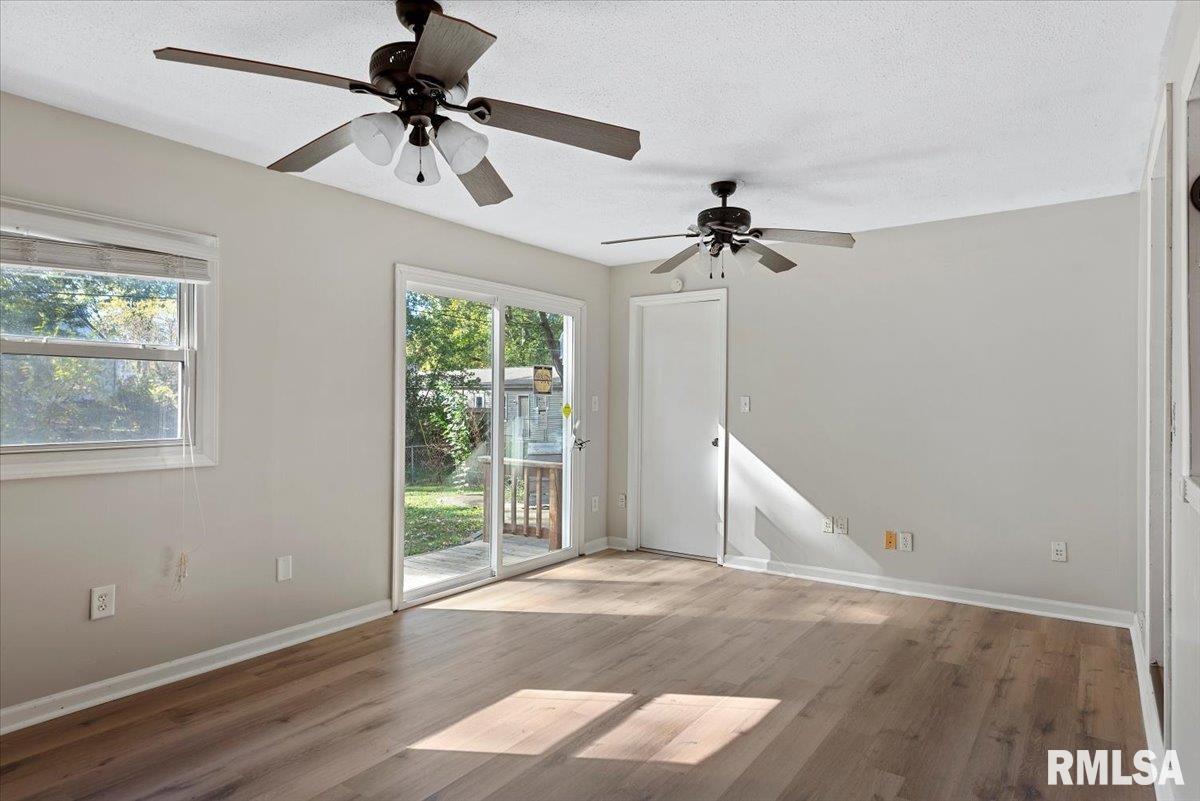 400 Lexington Heights Drive Rochester, IL 62563 - Photo 12 of 26