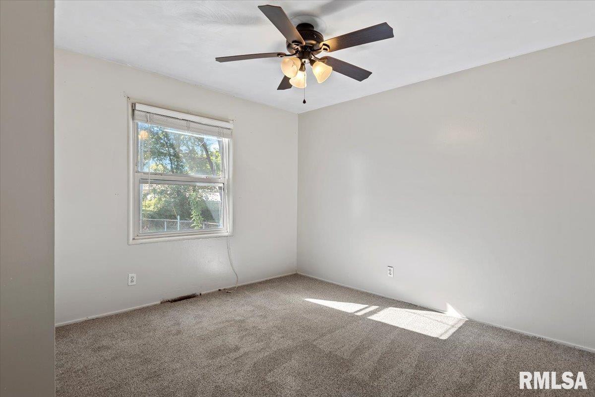 400 Lexington Heights Drive Rochester, IL 62563 - Photo 16 of 26