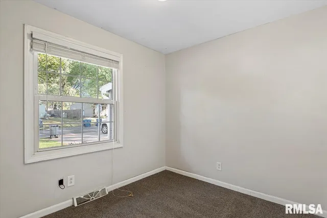 $1,650 | 400 Lexington Heights Drive, Rochester, IL 62563