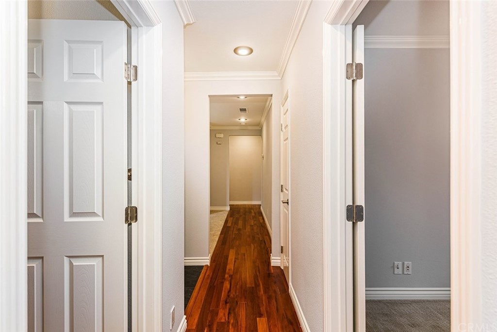 2114 Elden Avenue Costa Mesa, CA 92627 - Photo 27 of 40