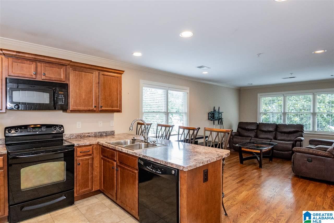 4021 Montclair Road, Unit 4021 Mountain Brook, AL 35213 - Photo 13 of 33