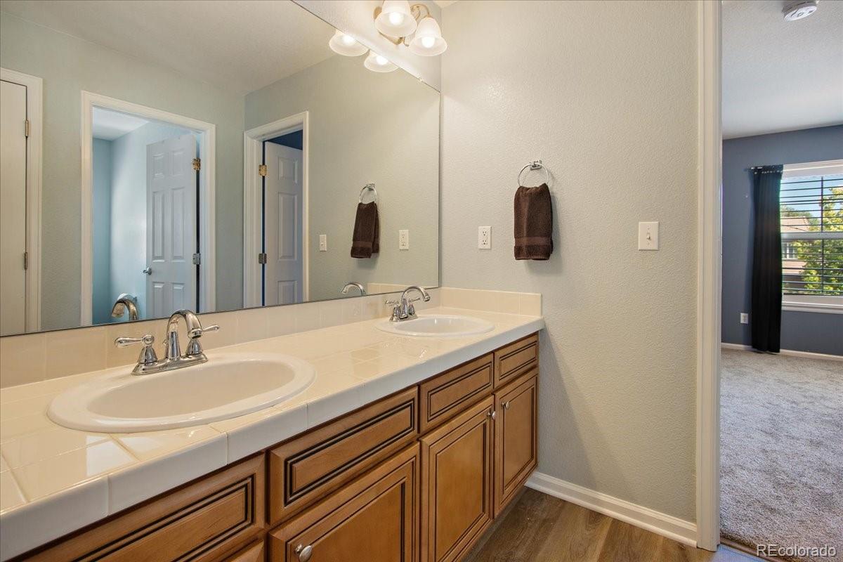 11017 Timber Ridge Lane Highlands Ranch, CO 80130 - Photo 32 of 37 Gallery Image 32
